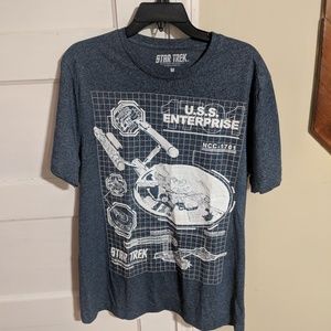 Star Trek U.S.S Enterprise Tshirt Size Medium